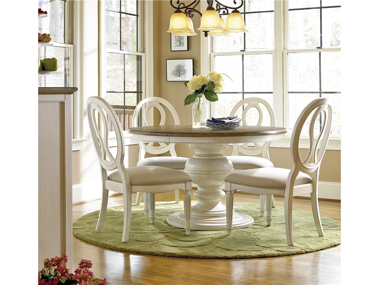 Universal Furniture Summer Hill Round Dining Table