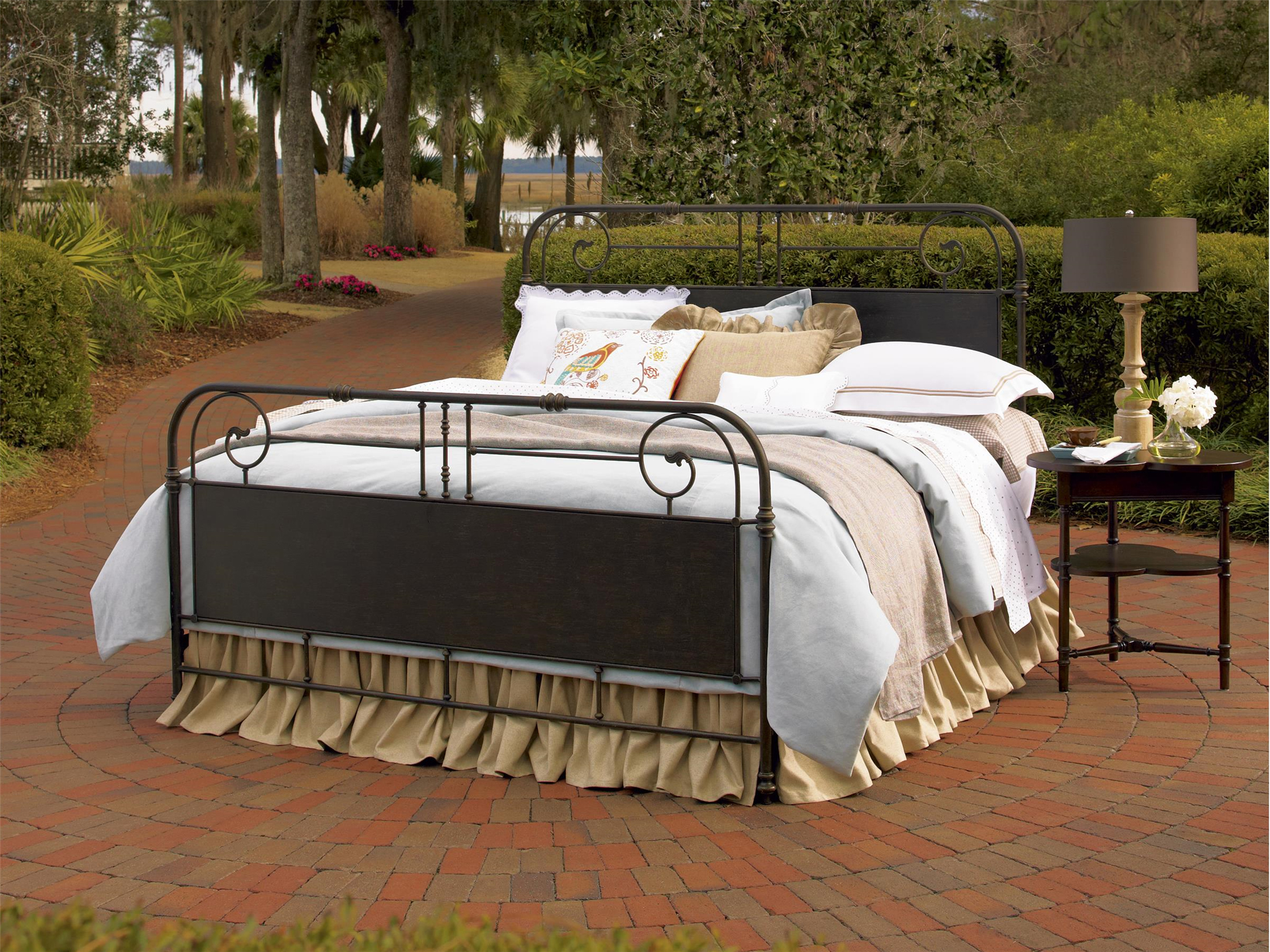 Universal Furniture Down Home Paula Deen Garden Gate Metal Garden Gate Metal Bed Queen Loading Zoom