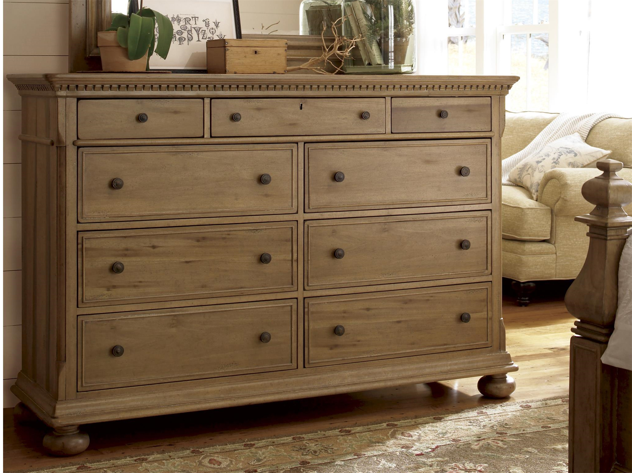 Universal Furniture Down Home Paula Deen Aunt Peggy S Aunt Peggy S Drawer Dresser Loading Zoom