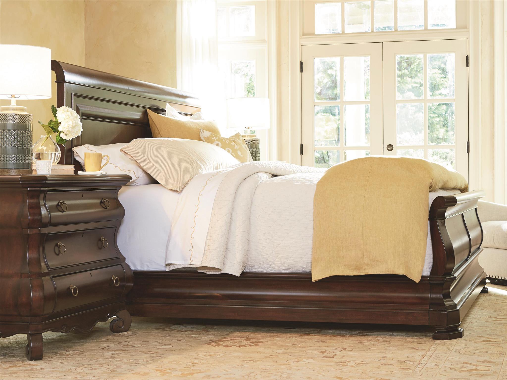 Sleigh bedroom sets california king deals