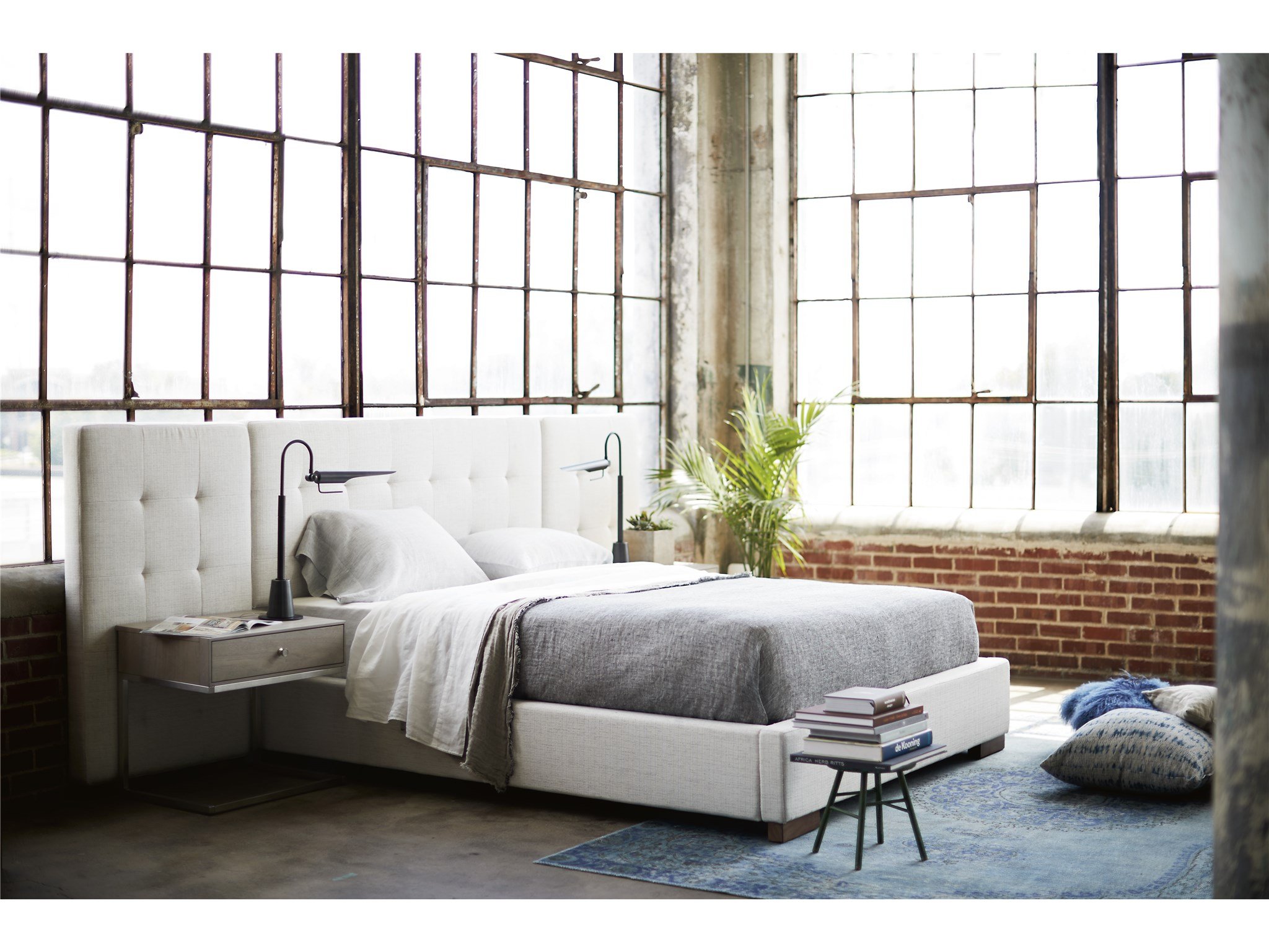 Es Brantley Queen Bed With Wall Panels Universal Furniture