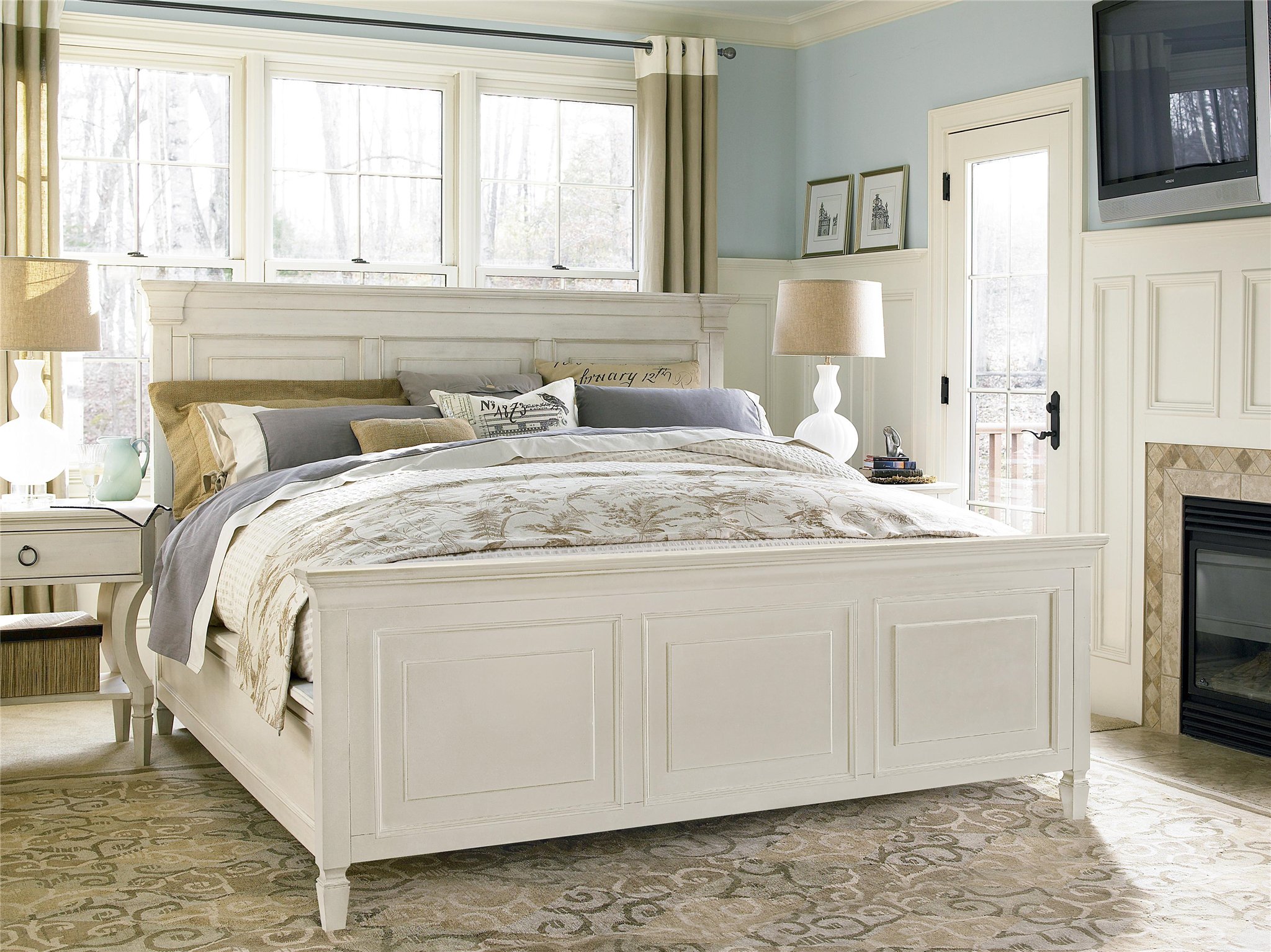 Queen Panel Bed