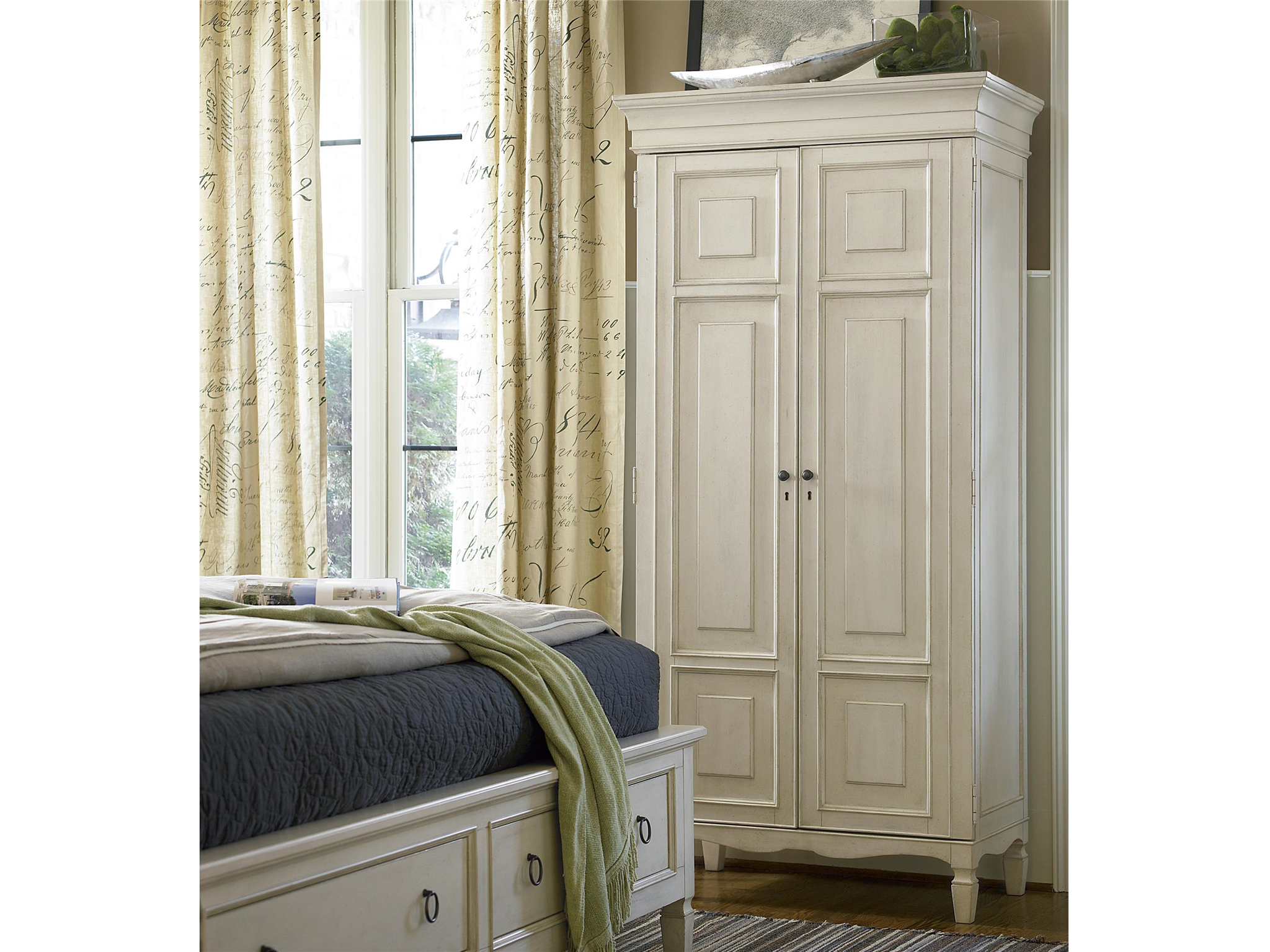 Tall Cabinet