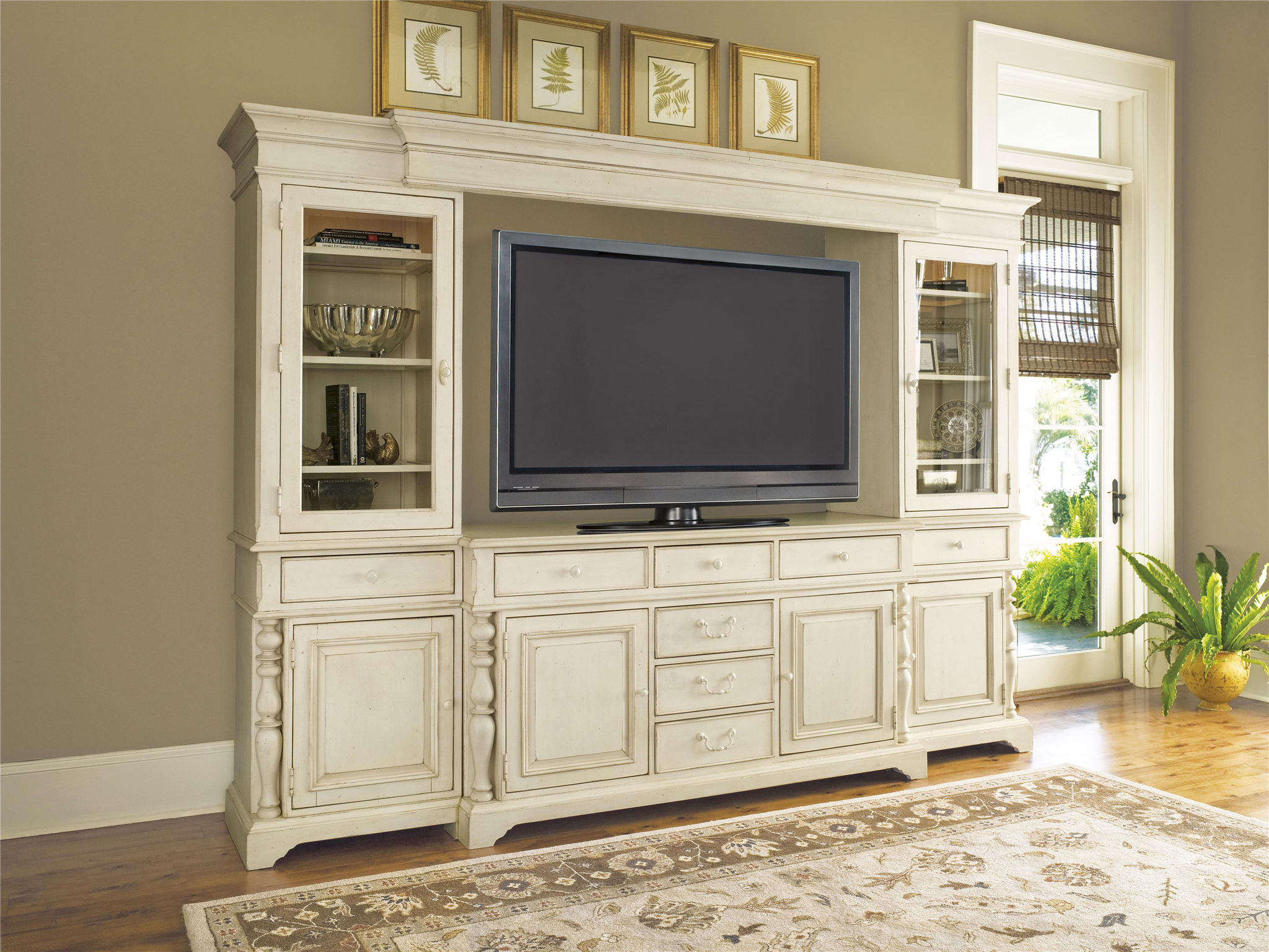 Universal Furniture Paula Deen Home Entertainment Console