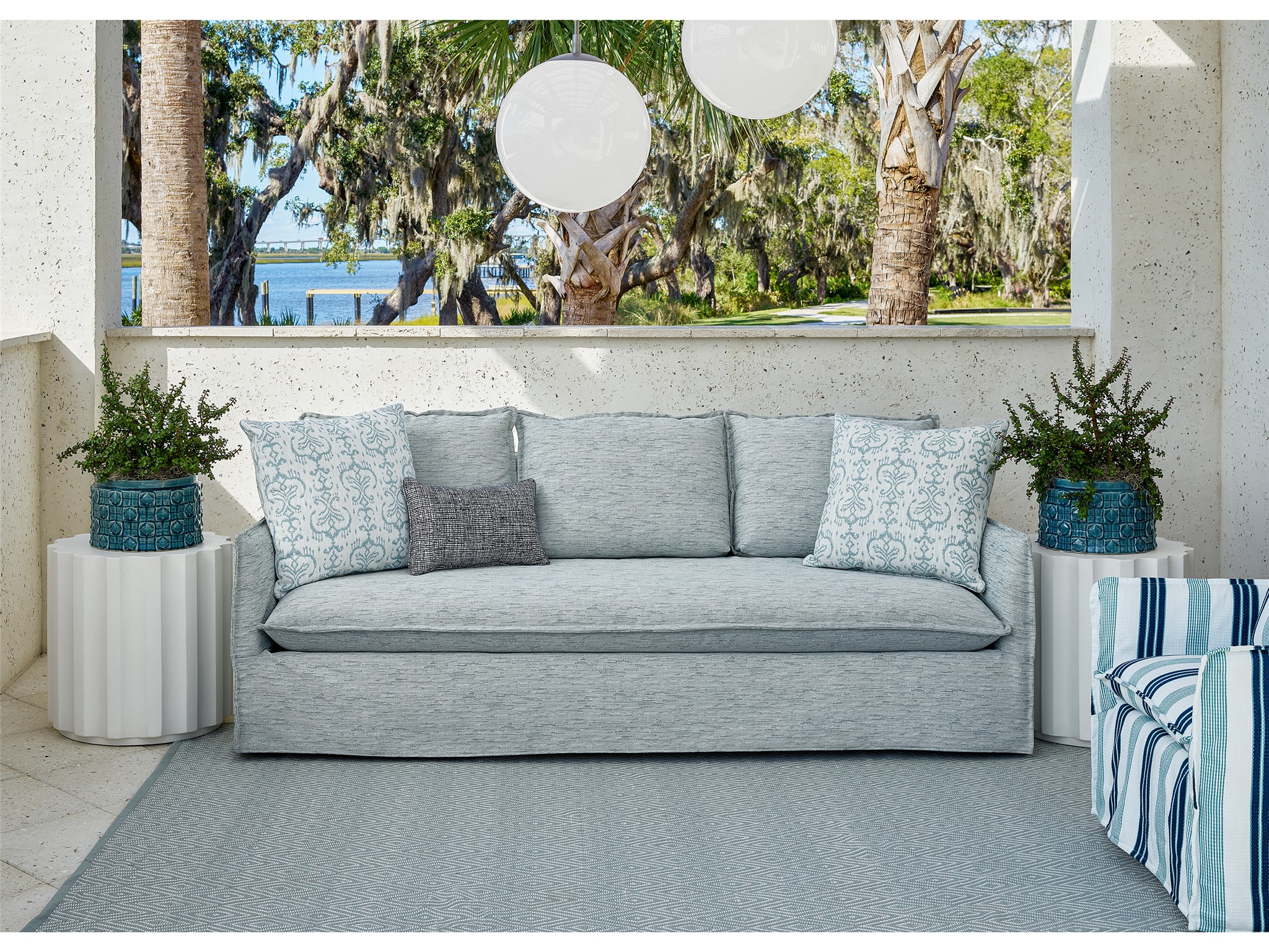 Siesta Key Outdoor Sliper Sofa