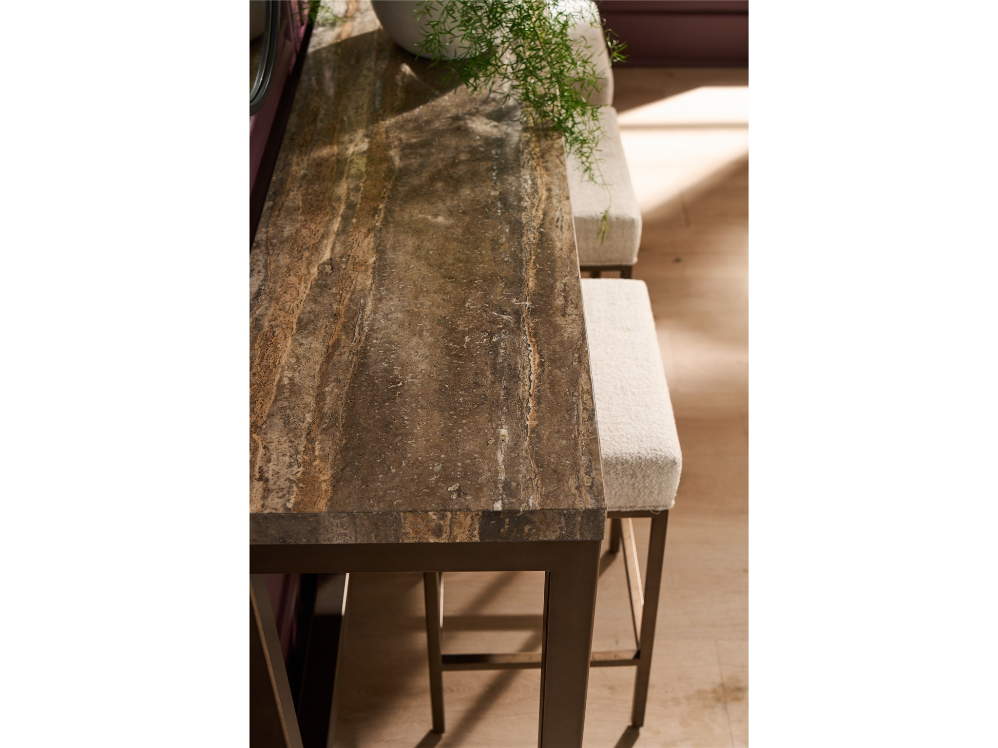 Montclair Brindle Console With Stools | Universal Furniture