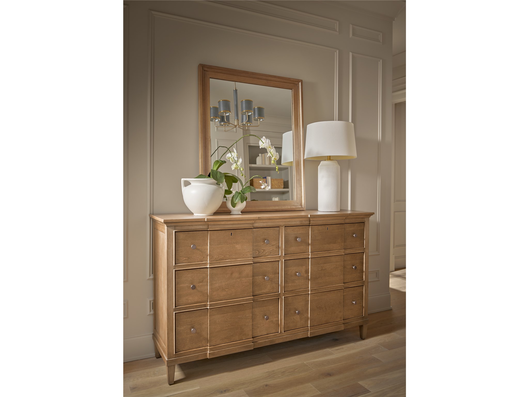 BORDERS at BALCONY TEE フラワーdrawer セブンテン Birchaven Brindle Dresser | Universal Furniture