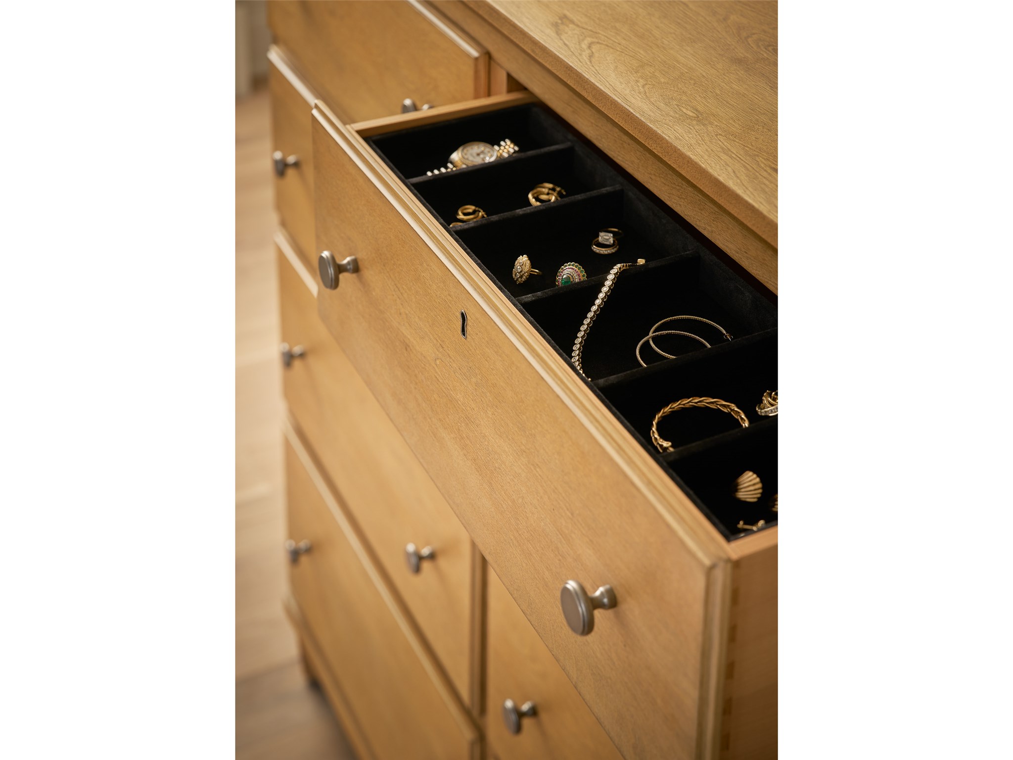 Birchaven Brindle Chest