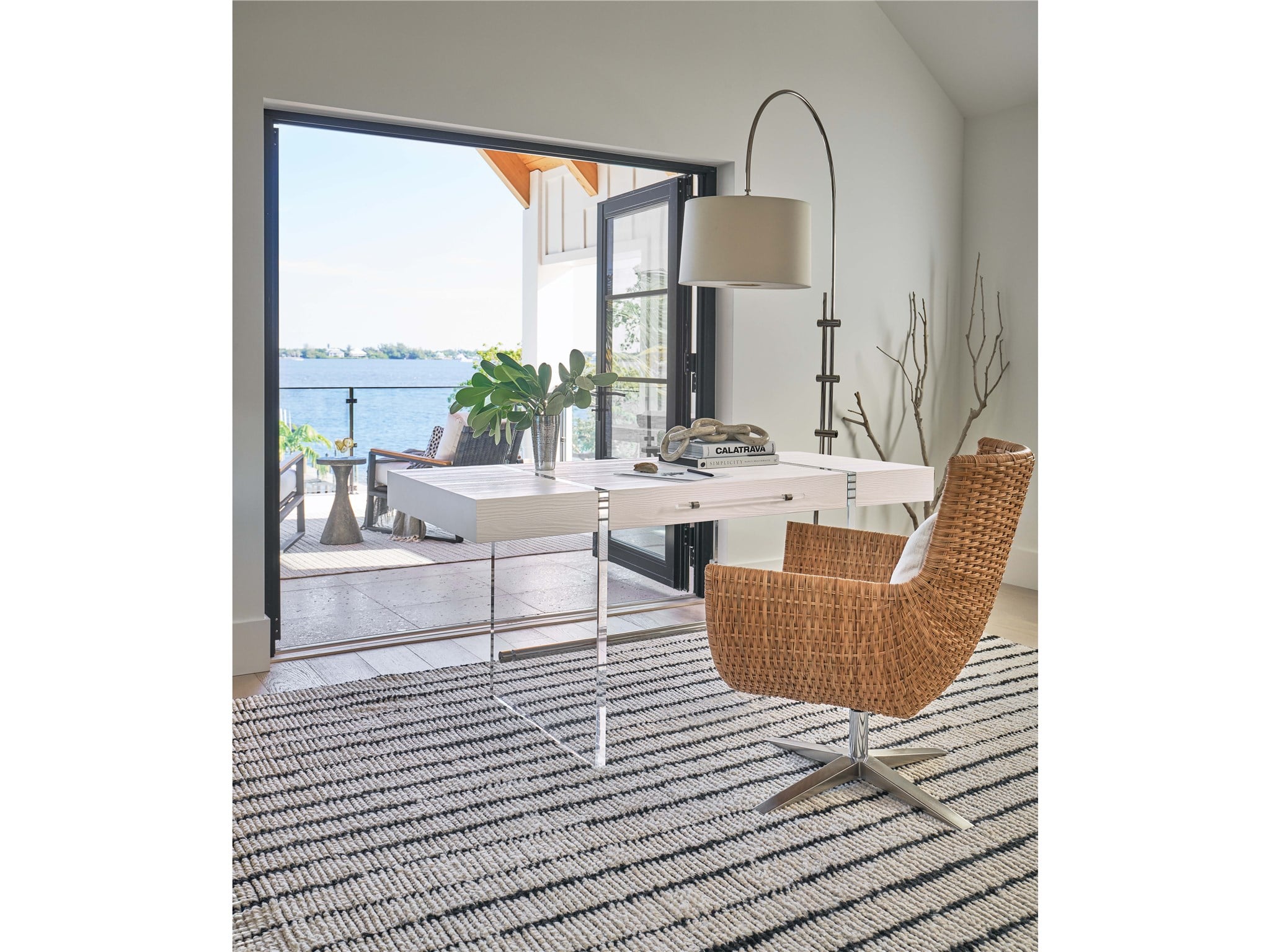 Weekender Coastal Living Home Collection Cabo Writing Desk | Universal  Furniture, image size:2048x1536