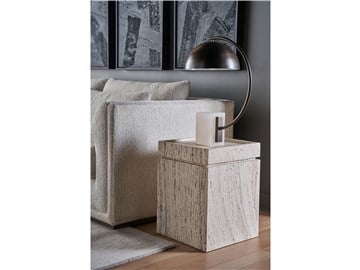 Thumbnail Daxton Accent Table