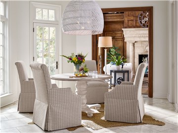 Thumbnail Ansen Round Dining Table