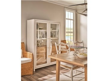 Thumbnail Seaside Display Cabinet 1