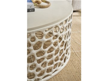 Thumbnail Coral Cocktail Table 4