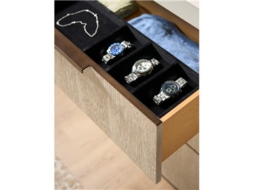 Thumbnail Quartz Dresser 4