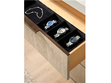 Thumbnail Quartz Dresser 3