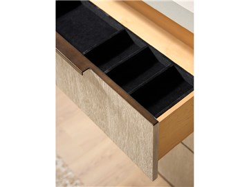 Thumbnail Quartz Dresser 2