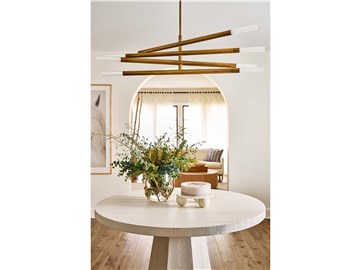Thumbnail Mackinaw Round Dining Table