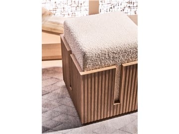 Thumbnail Carmen Bunching Stool