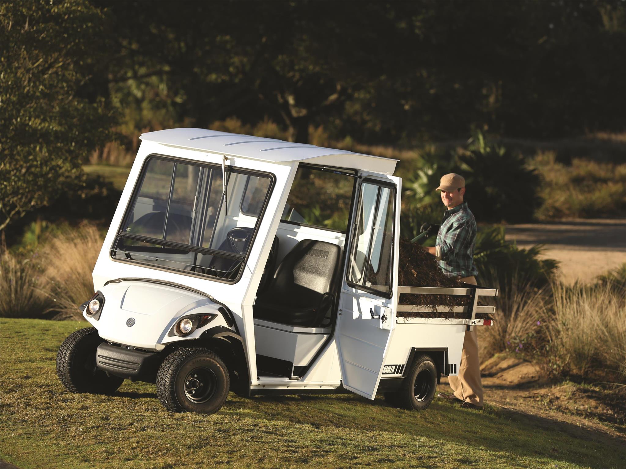 Commercial Adventurer Super Hauler Yamaha Golf Car