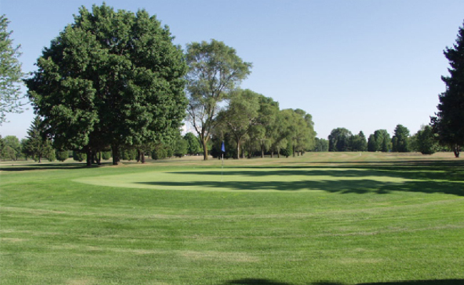 Blossom Trails Country Club