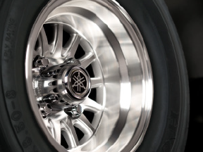 14-Spoke Alloy Wheels